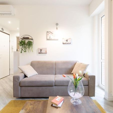 New! Milano - Flowers Home Cusano Milanino エクステリア 写真