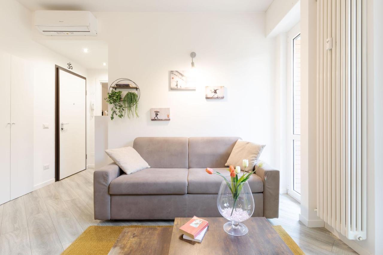New! Milano - Flowers Home Cusano Milanino エクステリア 写真
